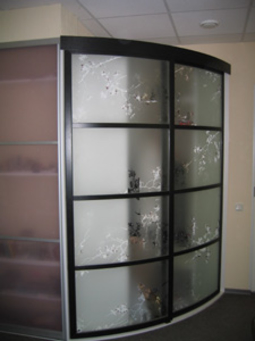 Шкаф купе радиусный с рисунком на стекле Барановичи